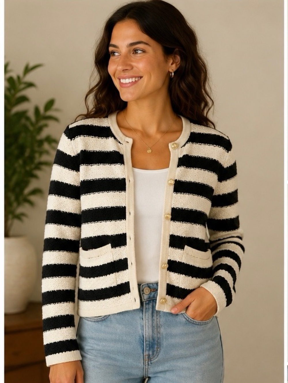 Abercrombie & Fitch Black and Cream Striped Knit Cardigan